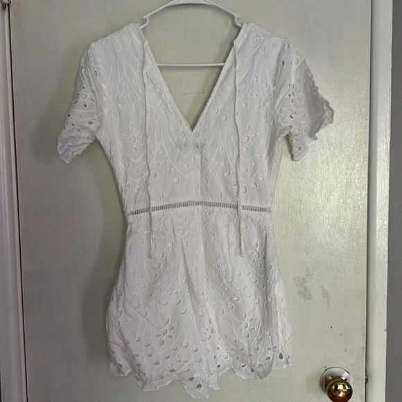 Abercrombie & Fitch embroidered Romper - Picture 2 of 6